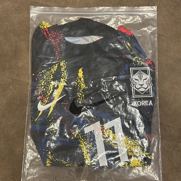 2022 - 23 South Korea Away Soccer Jersey NWT Nike Dri-Fit - Picture 9 of 11